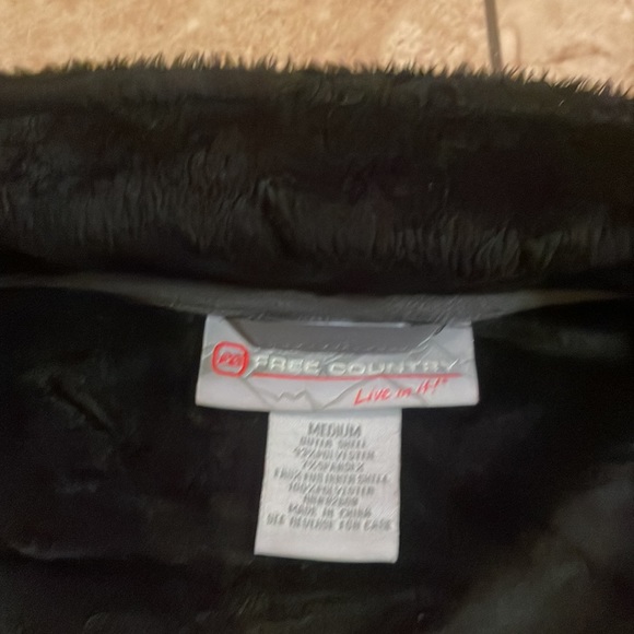 Free Country Soft-Shell jacket. Size M, black - Picture 2 of 13